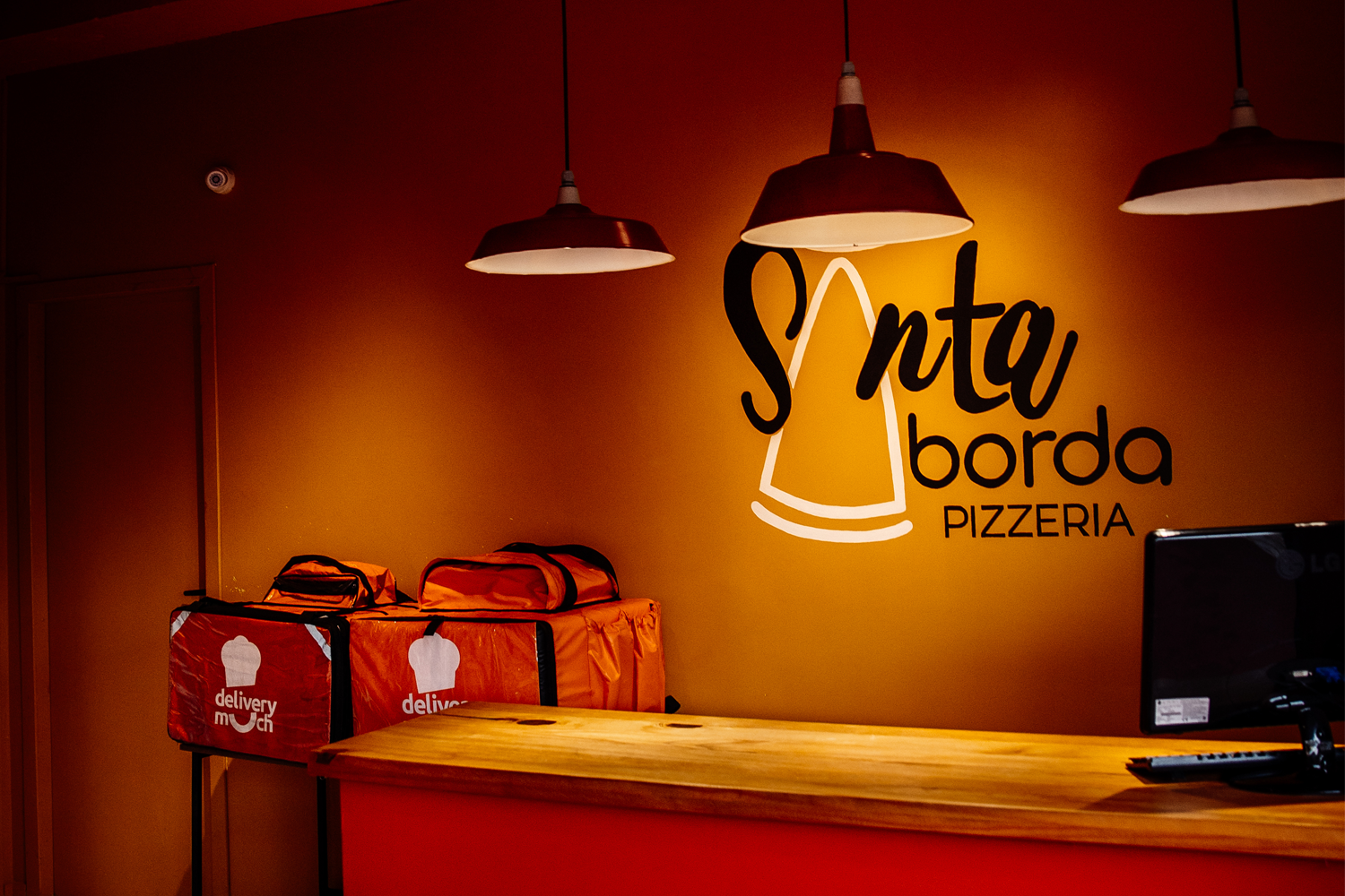 Santa Borda Pizzeria Delivery